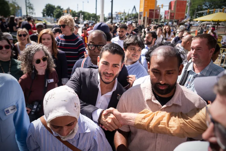 As Abdul El-Sayed breaks a barrier,  anti-Muslim vitriol surges on multiple fronts